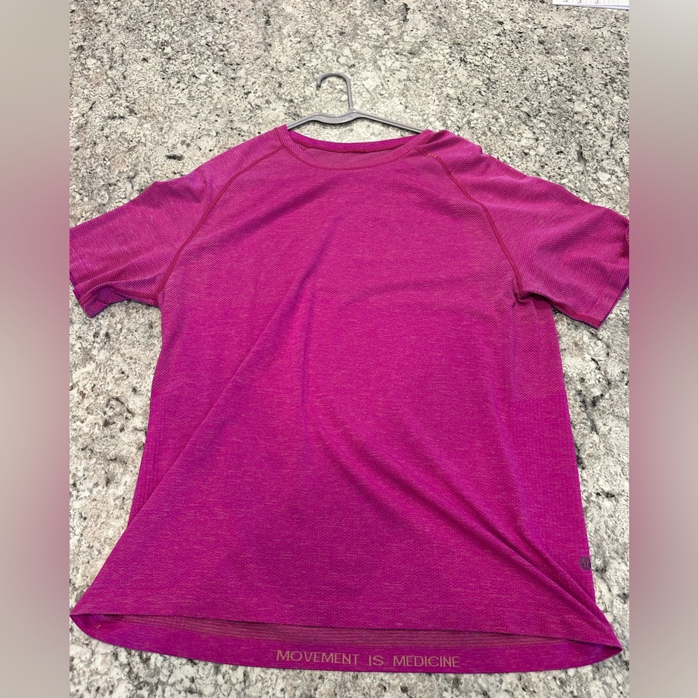 Lululemon metal vent tech